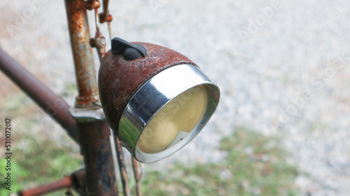 Canvas Print Rusty old and traditional bicycle head light