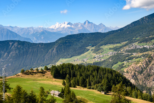 Val d'Aosta 02 - vista panoramica della valle.