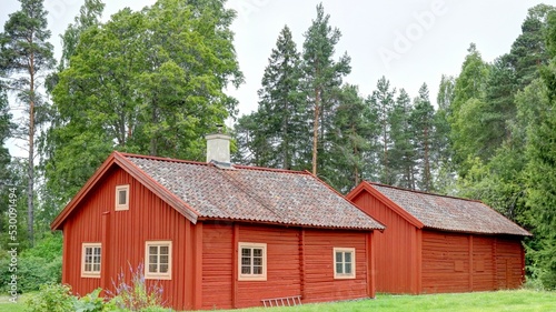 Wallpaper Mural maisons traditionnelles suédoises de couleur rouge et ferme traditionnelle Torontodigital.ca