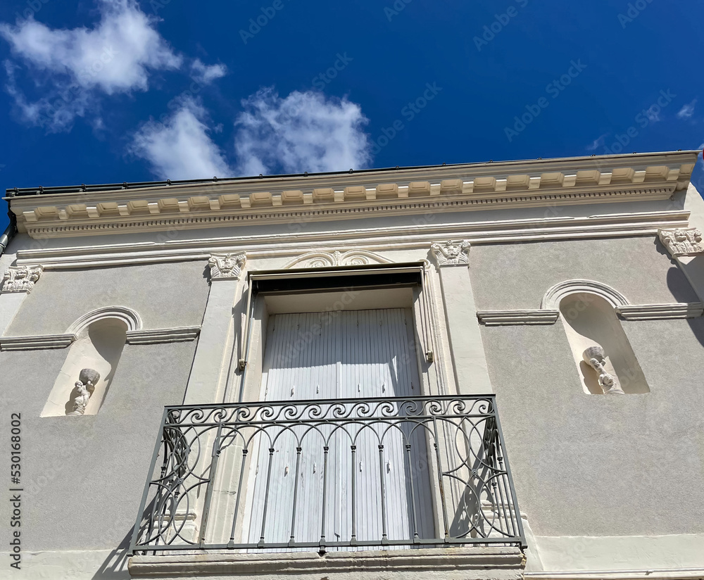 Façade de maison ancienne