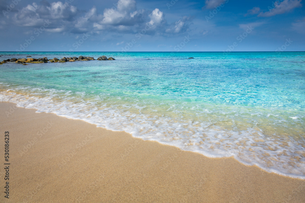 Aruba idyllic caribbean beach at sunny day, Dutch Antilles, Caribbean Sea Aruba idyllic caribbean beach at sunny day, Dutch Antilles, Caribbean Sea