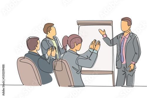 Single continuous line drawing of young happy startup founder presenting business proposal to the investors and get applause. Business pitching concept one line draw design graphic vector illustration