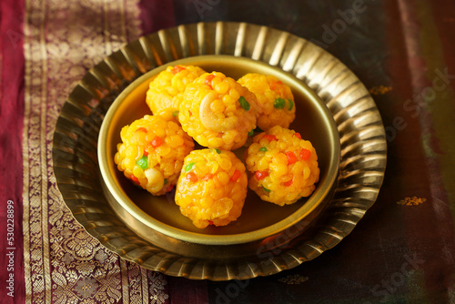 Motichoor Ladoo Rava Laddu Kesar besan boondi laddu Semolina Indian sweet dish mithai Diwali Dussehra Holi Ram Navmi Ganesh chaturthi Durga Pooja festival dessert snack Kerala Mumbai India Sri Lanka