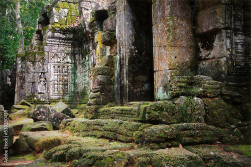 Fototapeta Naklejka Na Ścianę i Meble -  Angkor