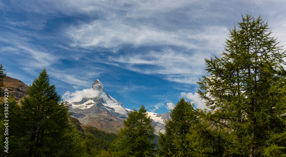 Beautiful scenery in the Swiss Alps in autumn
