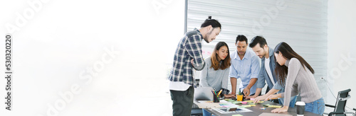 Photography Banner diversity business people brainstorming meeting in conference room