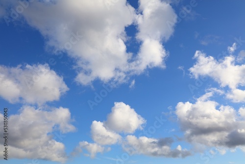 Fototapeta Naklejka Na Ścianę i Meble -  White clouds blue sky