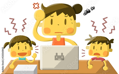 うるさい子供にイライラするテレワーク中のママさん