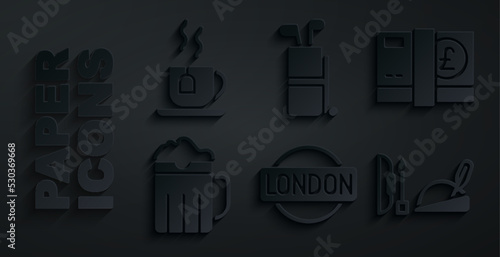 Set London sign, Pound sterling money, Wooden beer mug, Robin hood hat, Golf bag with clubs and Cup of tea tea icon. Vector