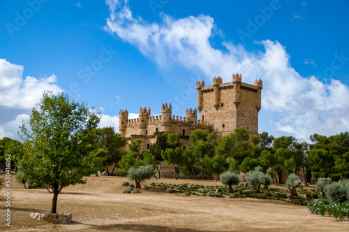 Castillo de Guadamur, Toledo,  Castilla  la  Mancha, España