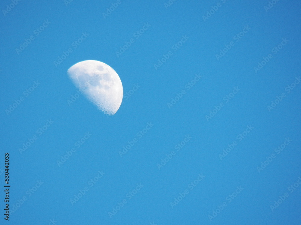 Fotografía de la Luna con zoom 26x, cámara Kodak Z981 Fotografía de la Luna con zoom 26x, cámara Kodak Z981