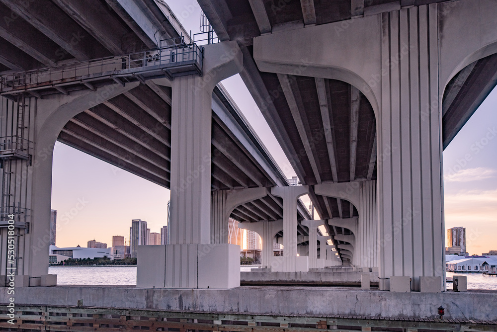 Naklejka premium Under the MacArthur Causeway, Miami, Florida