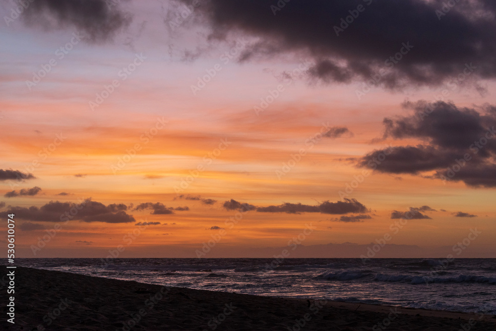 Obraz premium sunset at the beach