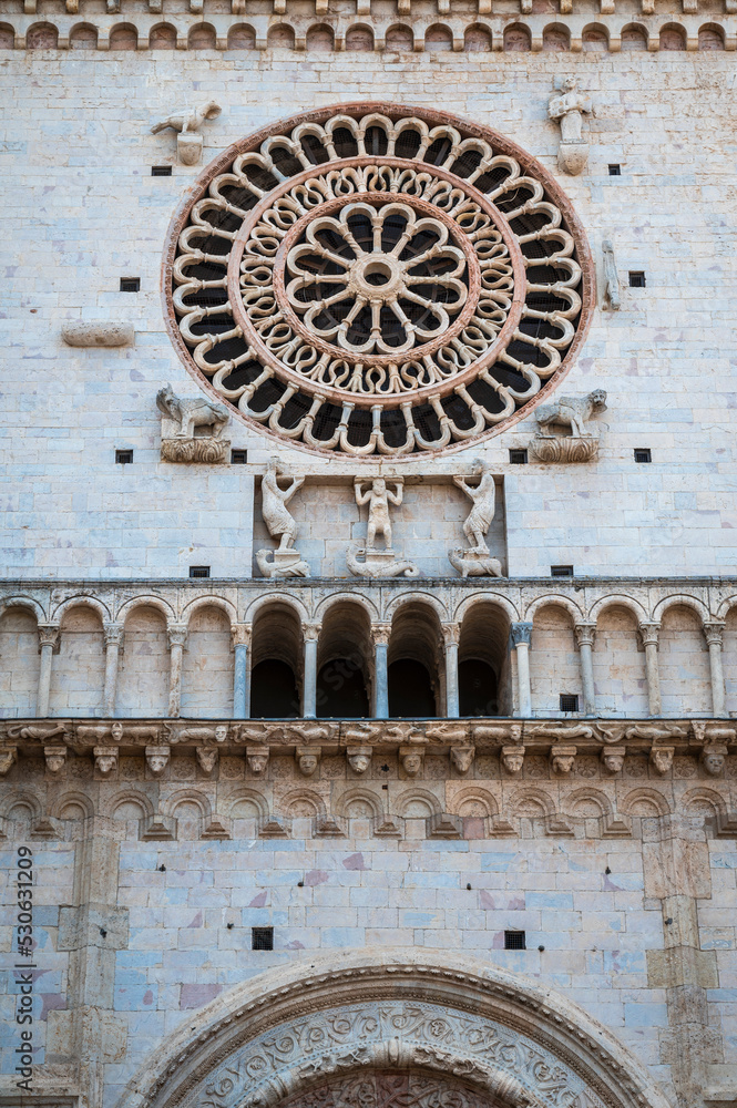 Assisi, a journey through history and religion. San Rufino