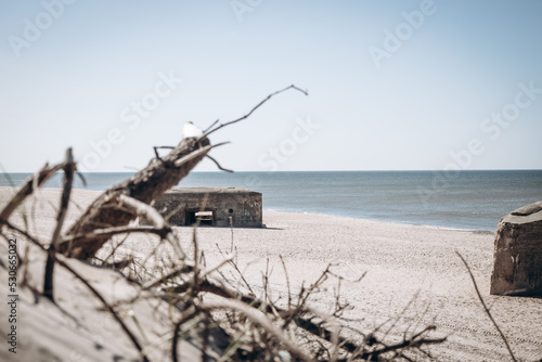Strand mit Bunker
