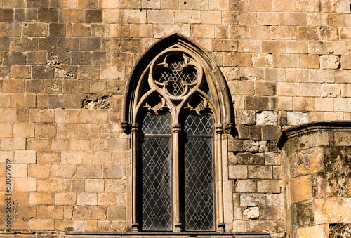 Canvas Print Window of a medieval church in Barcelona