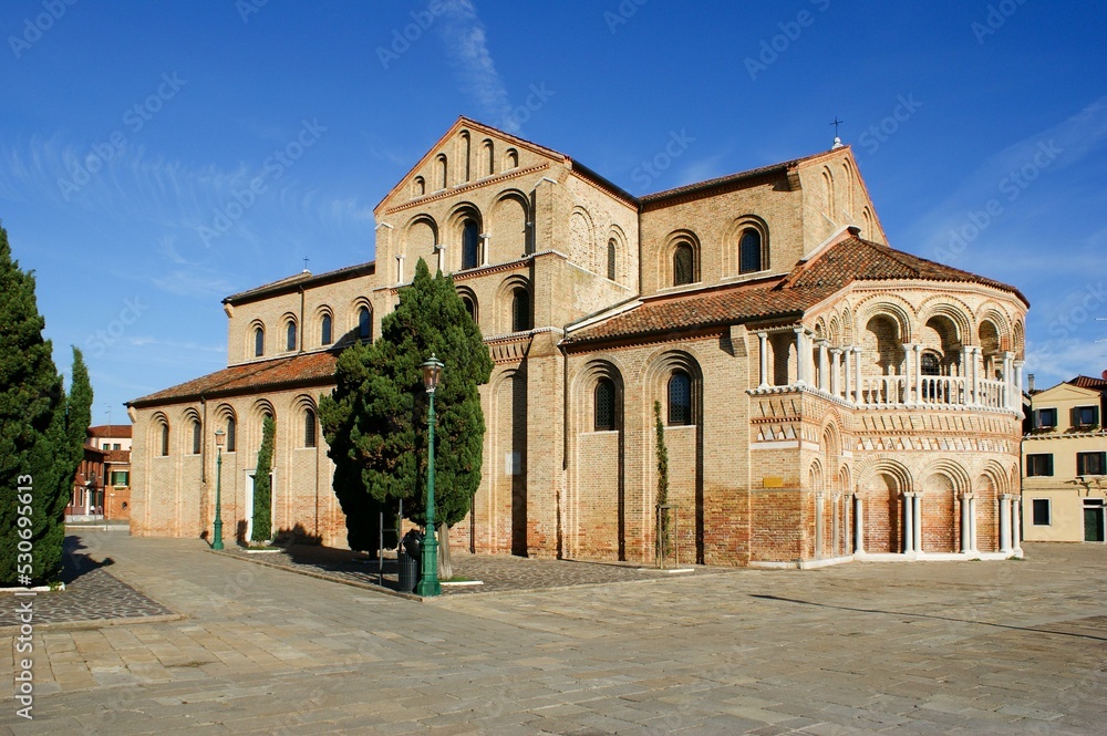 Church of Santa Maria e San Donato Museum of Glass Santa Maria e San Donato Sky Window Building