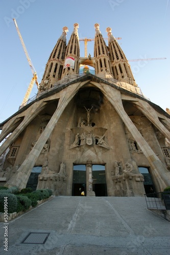 La Sagrada Familia Sagrada Familia ("Expiatory Temple of the Holy Family") Sky Building World Temple