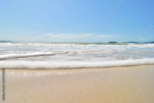  beach  summer  vacation  sea,  sunny,  ocean,  landscape,  shore,  seascape,  gold,  goldenbeach,  swim © Marcelo Photos