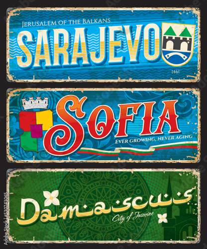 Fotografia Sarajevo, Sofia, Damascus city plates and travel stickers, vector tin signs