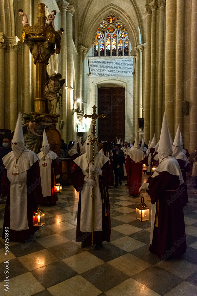 Hermandad del Santísimo Cristo de la Vega de Toledo Hermandad del Santísimo Cristo de la Vega de Toledo