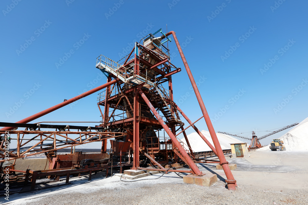 Salt production. machinery for the treatment of the salt, The equipment and salt stock of a salt plant Salt production. machinery for the treatment of the salt, The equipment and salt stock of a salt plant