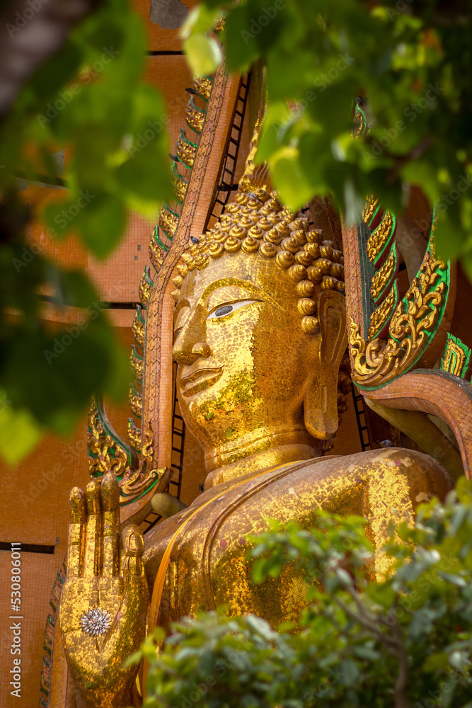 Fototapeta premium Beautiful big Buddha sculpture in Kanchanaburi, Thailand