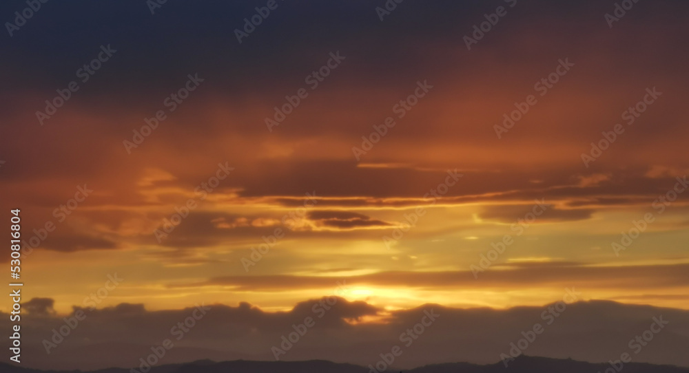 Tramonto arancio luminoso Tramonto arancio luminoso