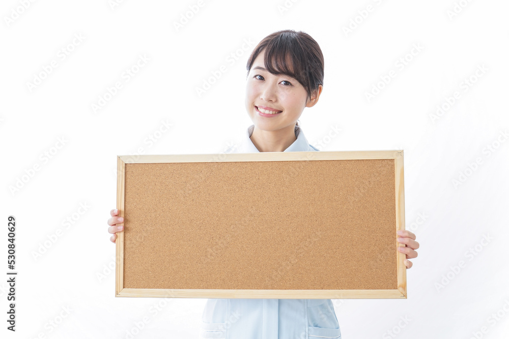 ボードを持つ看護師 ボードを持つ看護師