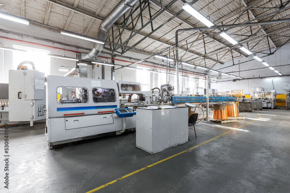 Conveyor cans, automated line Conveyor cans, automated line
