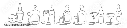 Whiskey liquor beer tequila rum martini vermouth bottle and glass outline icon on white background. Black white cartoon sketch graphic design. Doodle style. Hand drawn image. Party drinks concept