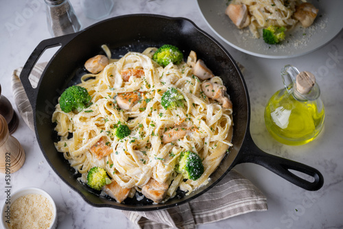 fettucine alfredo with broccoli and chicken photo