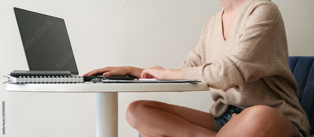Naklejka premium Cryptocurrency. Trading, investment,Crisis in the economy. Budget, Trading tock exchange Online work,education training, remote work, office home.Remote work, training, home office,digital business