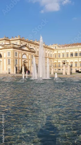 fontana villa reale di monza