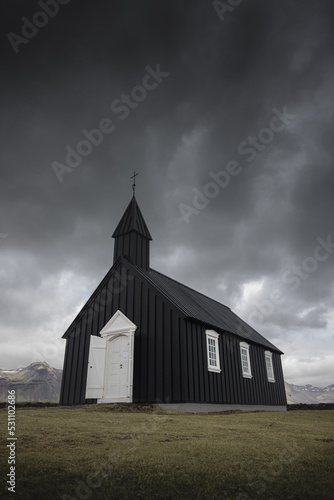 Obraz na płótnie Iceland Black Church Front w salonie