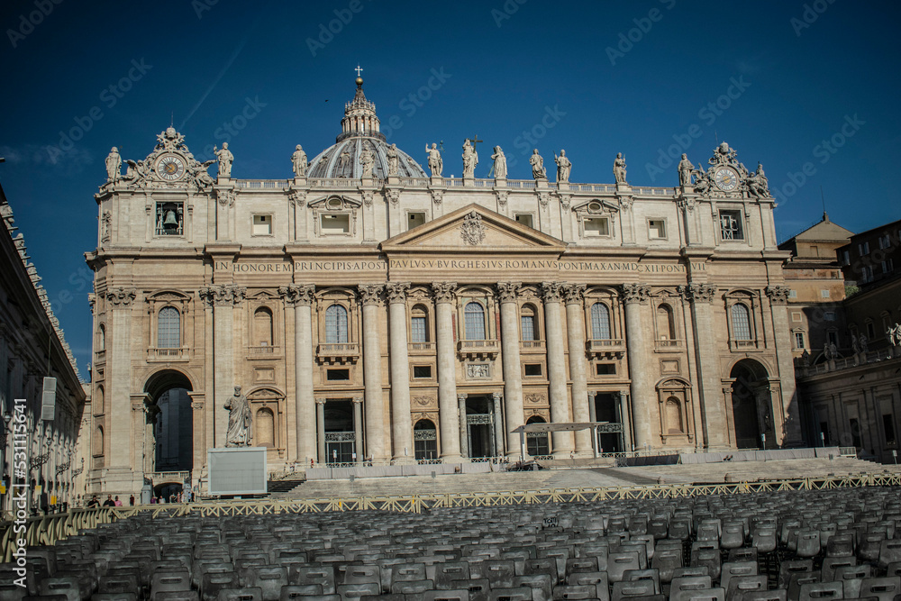 Bazylika św. Piotra w Watykanie - obrazy, fototapety, plakaty 