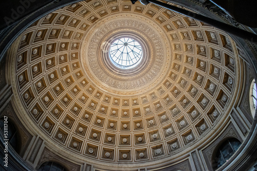 kopuła w bazylice św. Piotra w Rzymie