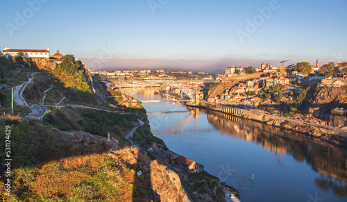  Vistas de Oporto en Portugal amaneciendo un día de verano. Vistas de la ciudad, sus puentes mas famosos y su preciosa ciudad. photo