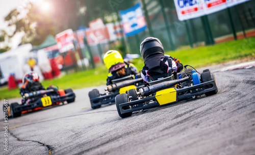 Go kart racing and motorsport © bobex73