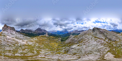 360 degree panoramic view of the mountain landscape in the alps  Mount Averau  Dolomites  Italy