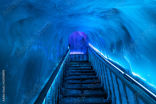 A strange sight in an ice cave
