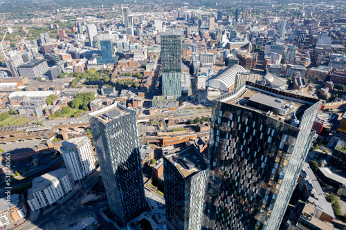 Tela Manchester City Centre Drone Aerial View Above Building Work Skyline Construction Blue Sky Summer Beetham Tower Deansgate Square Glass Towers