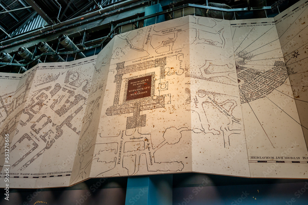 Naklejka premium Leavesden, UK - August 23, 2022: Exhibits inside the Making of Harry Potter tour at Warner Bros studio.