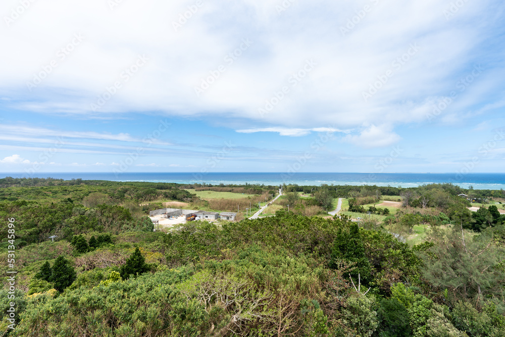 沖縄県・多良間島・八重山遠見台から見下ろす景色