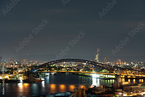 なみはや大橋から見る大阪市内の夜景