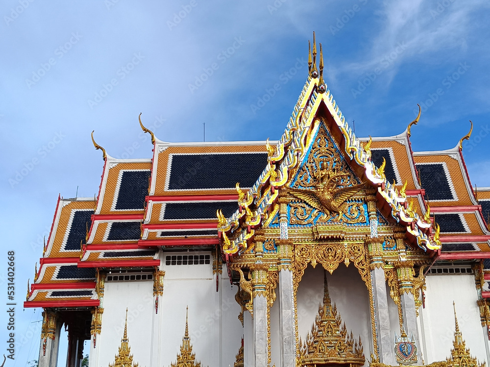 Fototapeta premium Chulamanee Temple church on sky background is Buddhist temple Samut Songkhram province. Landmarks Thailand