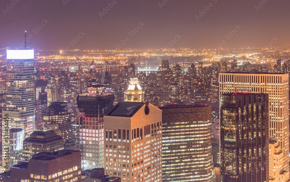 Obraz premium View of New York Manhattan during sunset hours