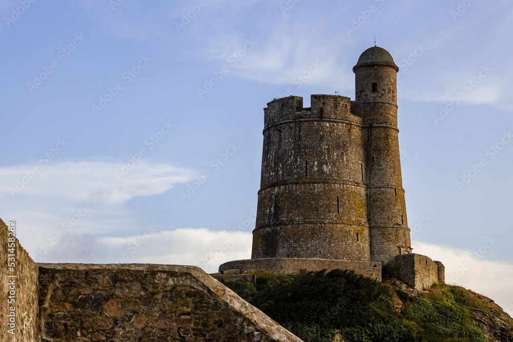 Phare de la Hougue, Saint-Vaast-la-Hougue, Normandia, France Phare de la Hougue, Saint-Vaast-la-Hougue, Normandia, France