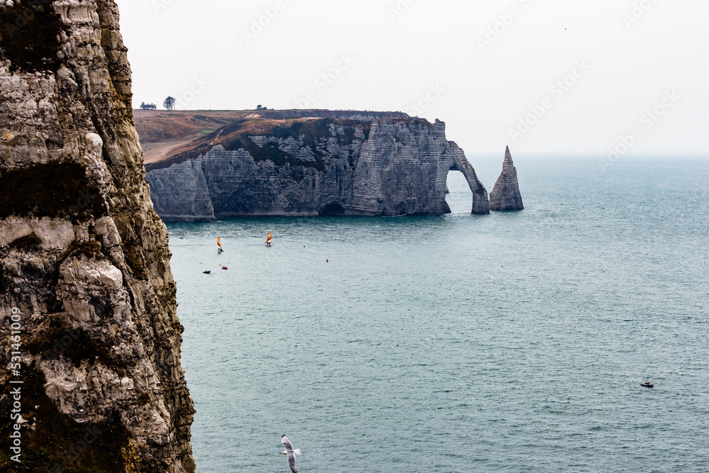 Fototapeta premium Rocky cliffs at Coastline north of to the bay of Étretat, Normandie, France