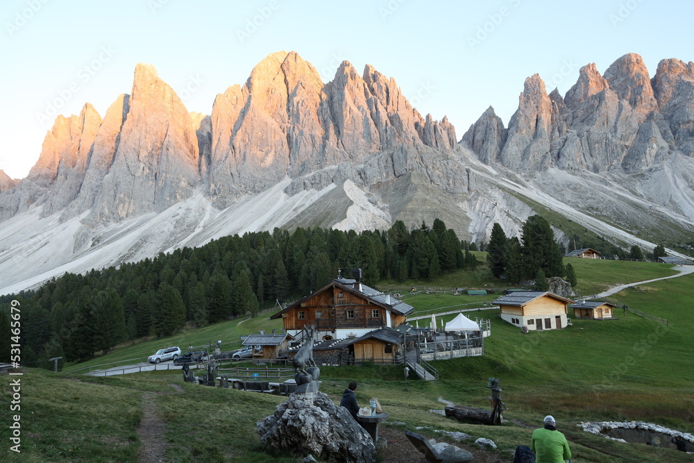 rifugio odle geisleralm,sunset,enrosadira, odle,dolomiti,mountains